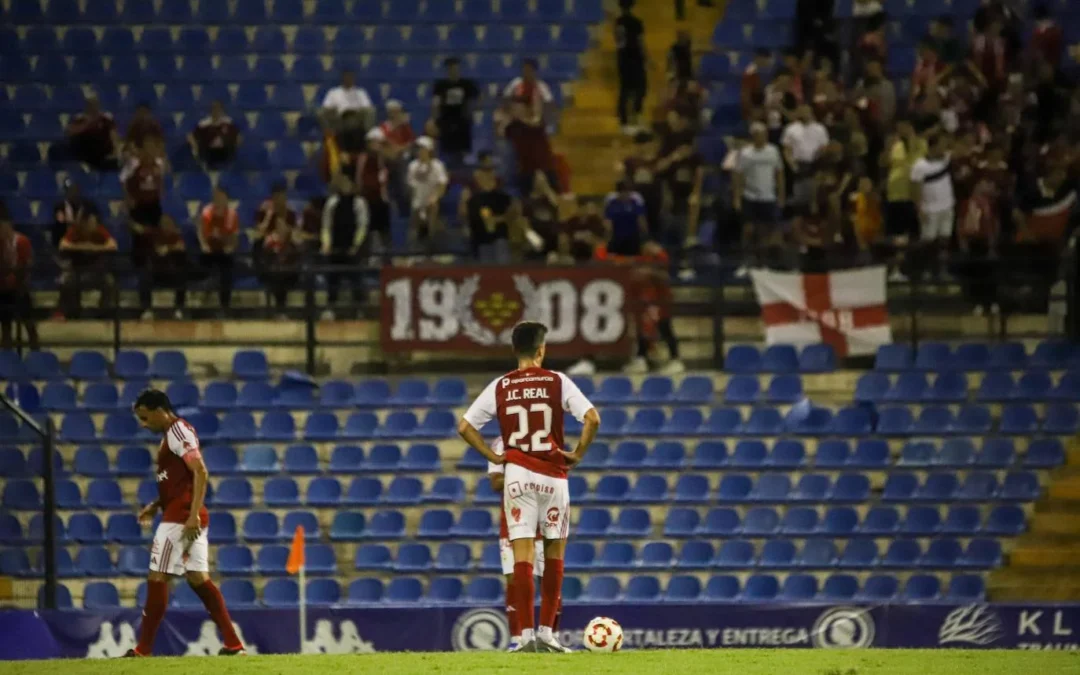 LUCHAR, AUNQUE SEA POR ORGULLO